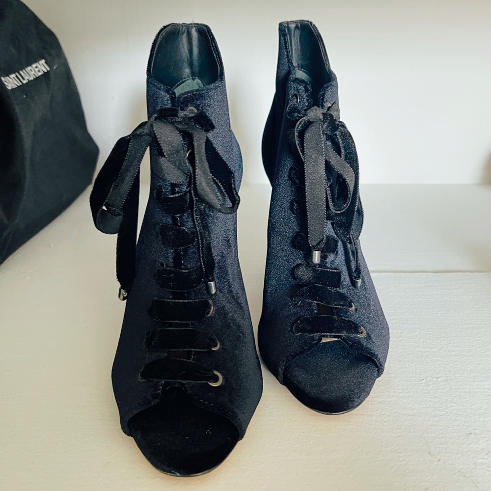 Like New Schutz Navy Velvet Lace-Up Booties